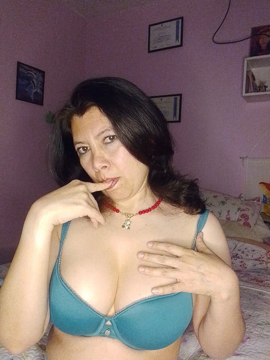 20 Pics ME ALICIA