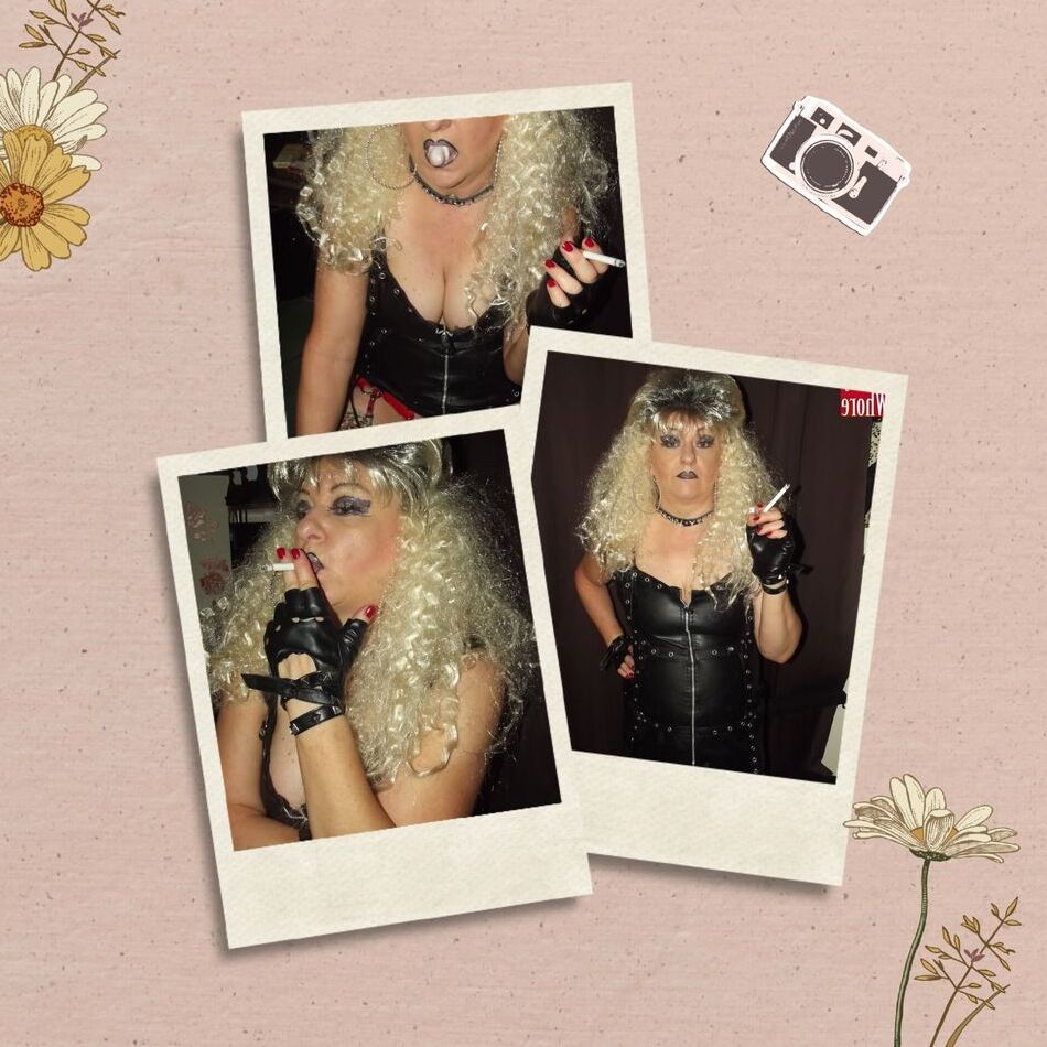 20 Pics SHIRLEY POLAROID 14