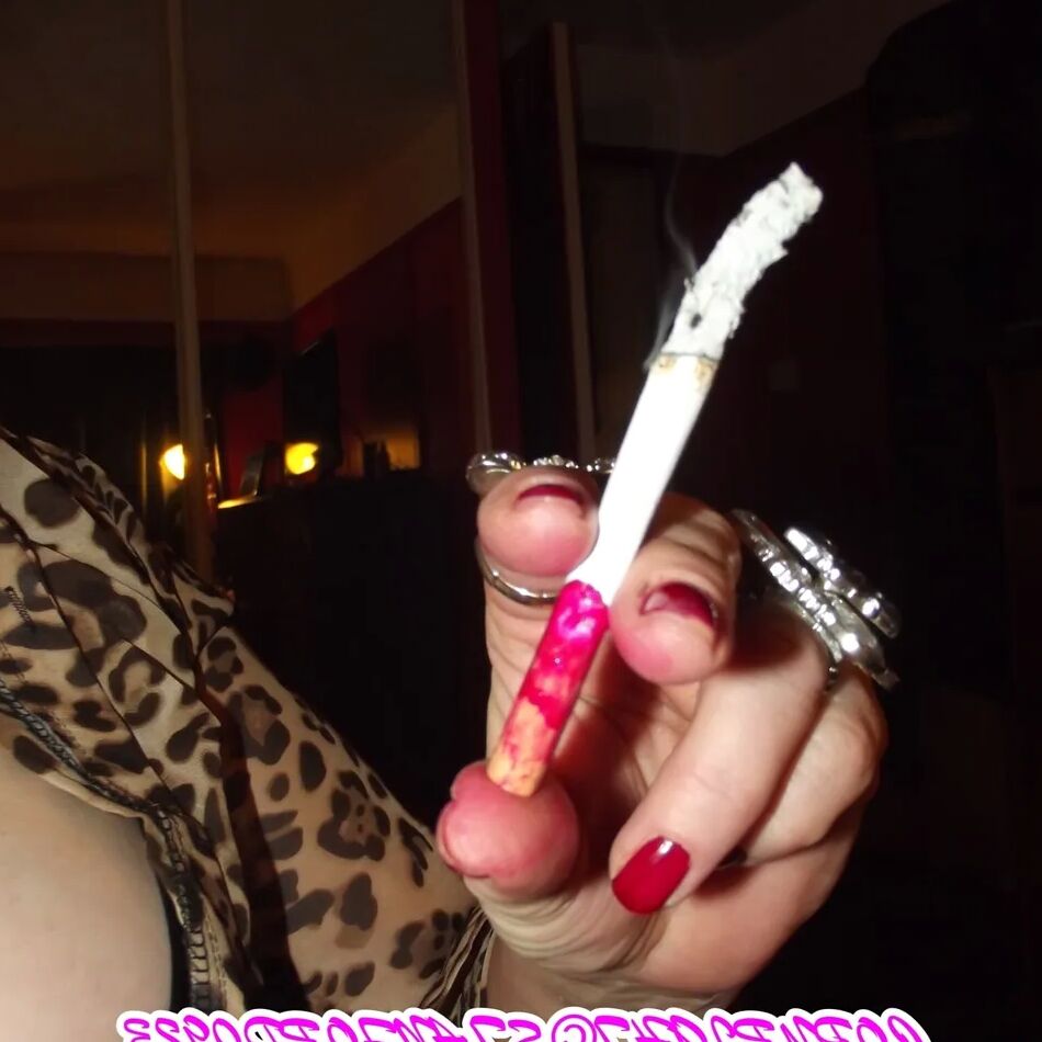 20 Pics SHIRLEY SLUT 746