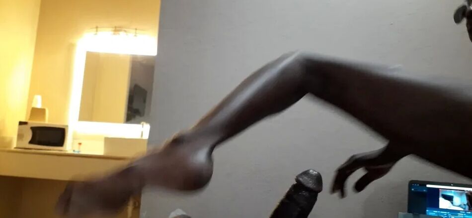 20 Pics Real homemade Amateur Ebony Pussy