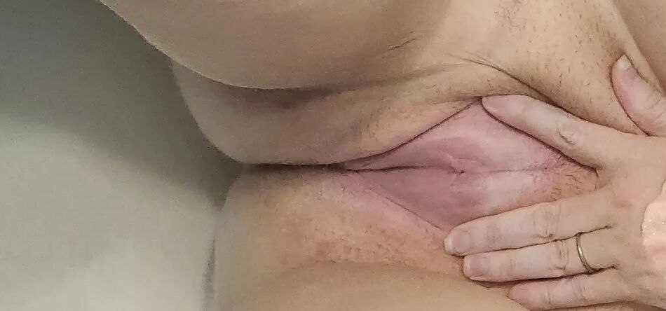 18 Pics Bath Time