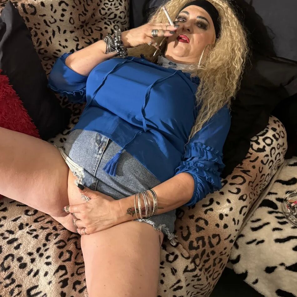20 Pics JEAN CUM SLUT