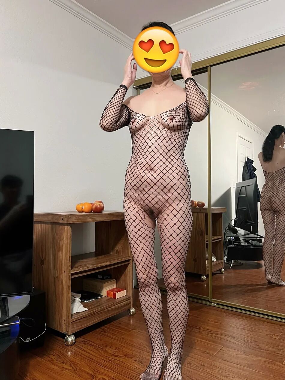 9 Pics sexy wife 2