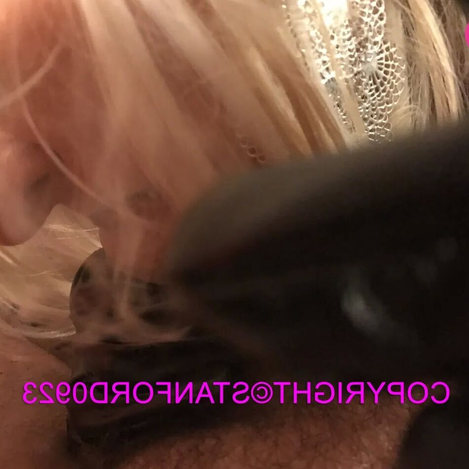 20 Pics SHIRLEY SLUT 742