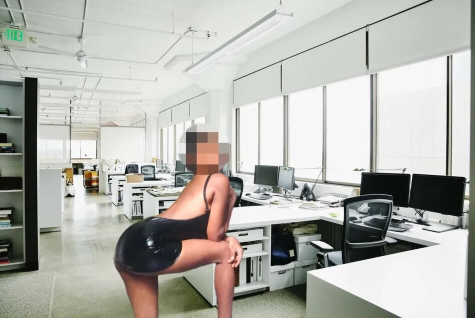 10 Pics Indian Hot Office Lady Hot Photo Shoot