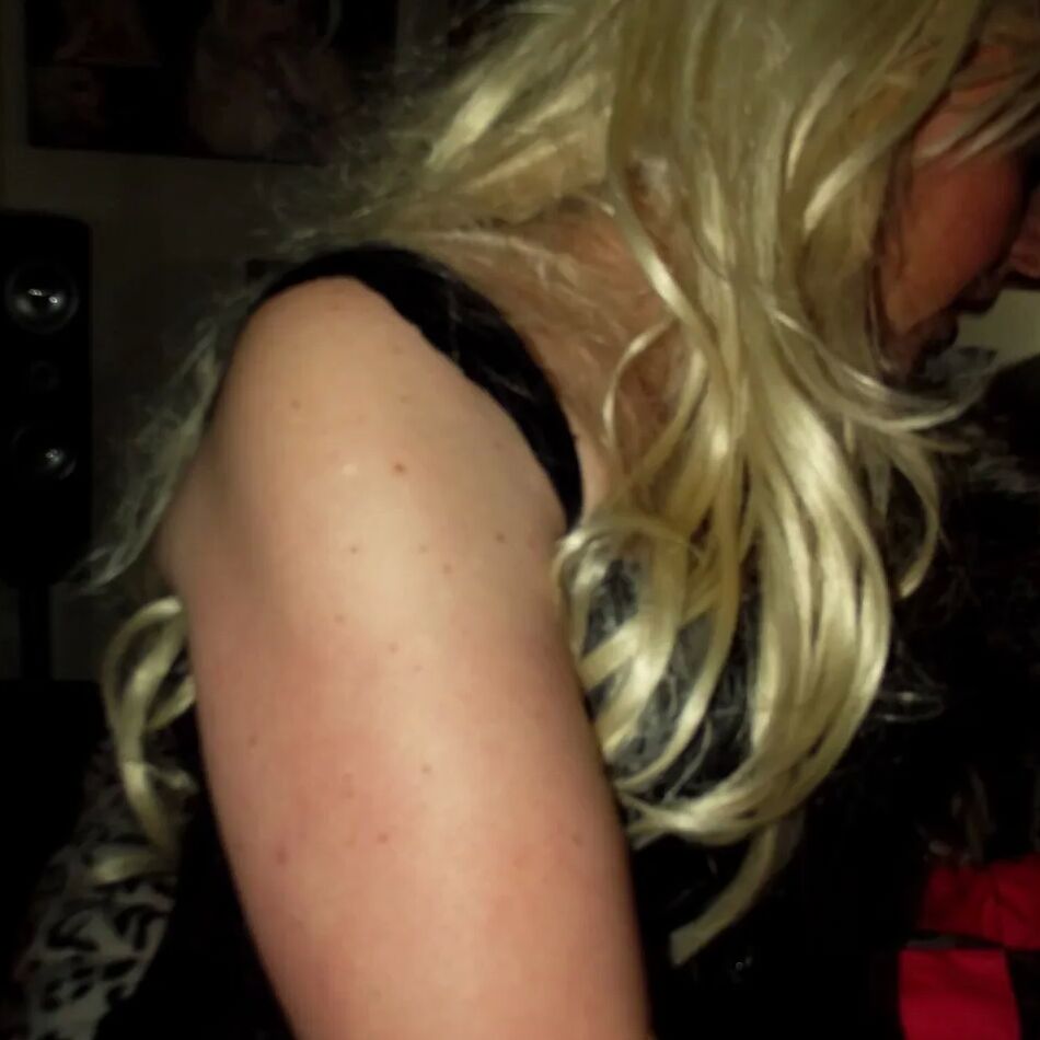 20 Pics SHIRLEY SLUT 701