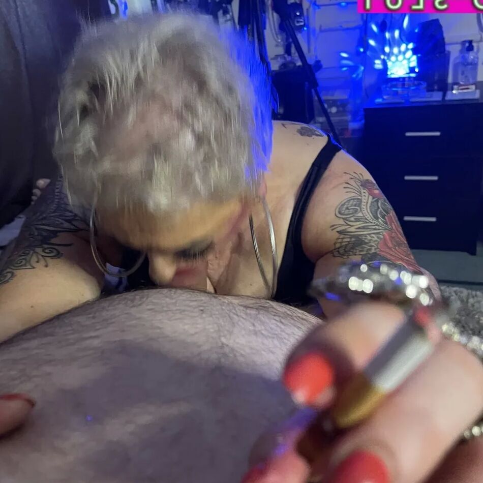 20 Pics SHIRLEY DISCO SLUT