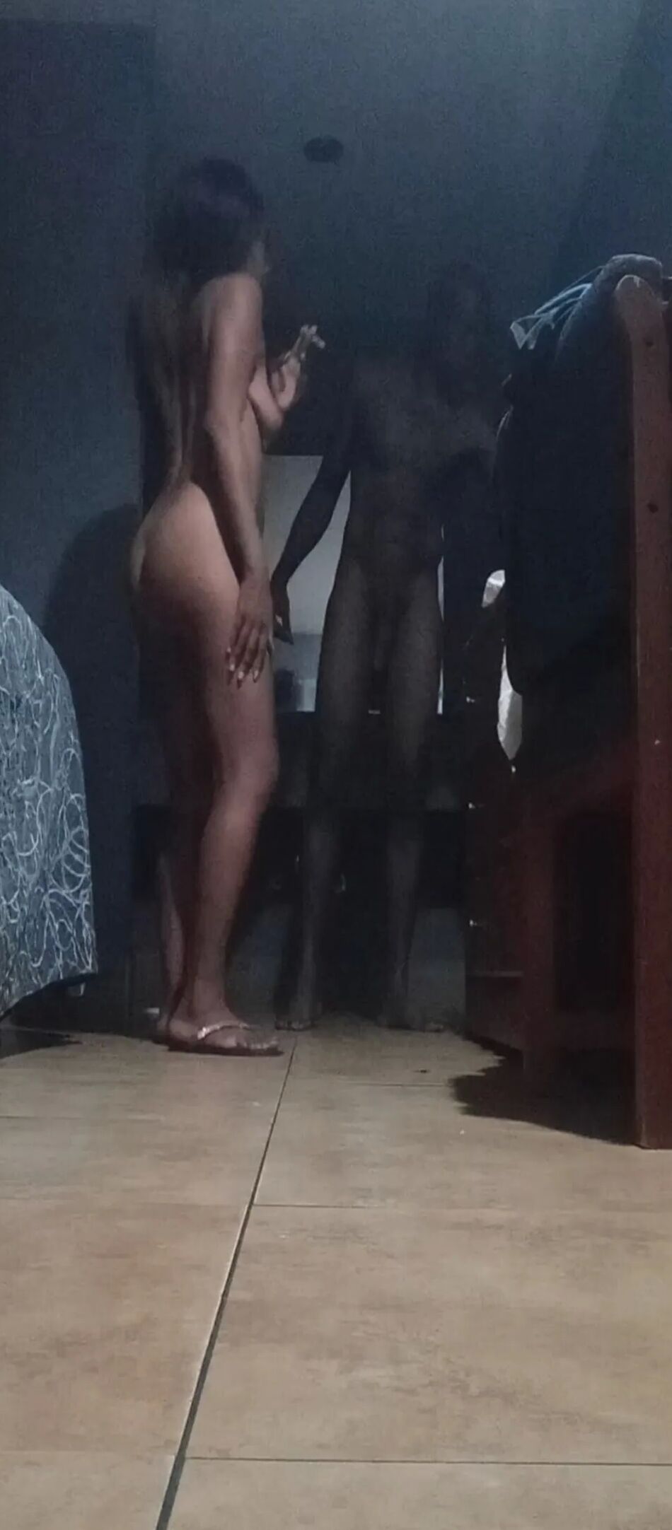 20 Pics Very Sexy Hood Milf