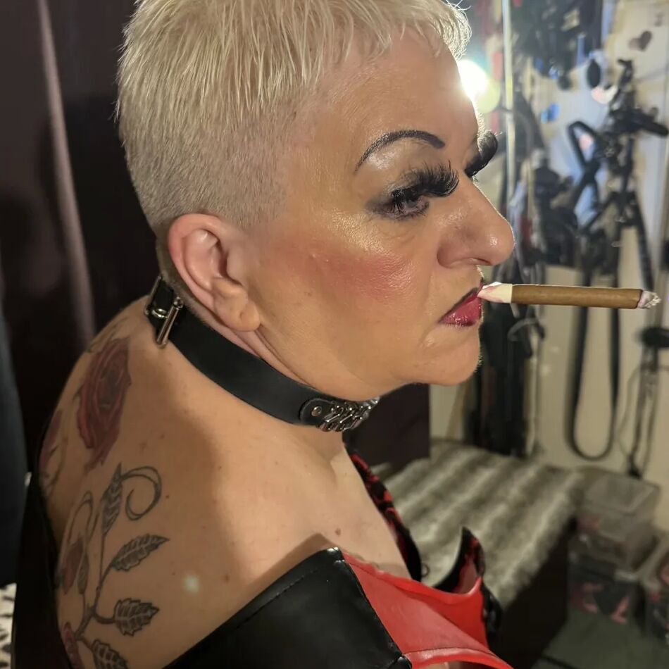 20 Pics BEG FOR YOUR FIRST FUCK SISSY SLUT