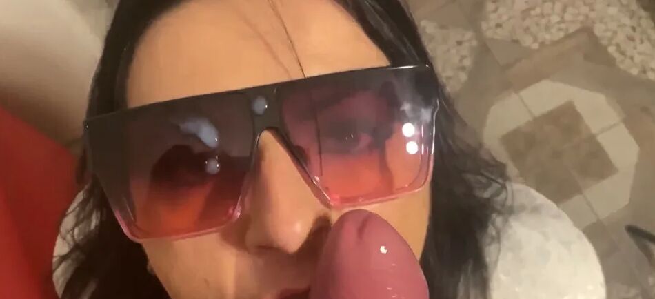 20 Pics MilfyCalla - Guy finds out his step-mom is horny old bitch