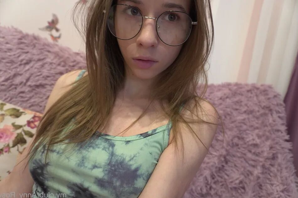 14 Pics Anny_Rosy Free Photos