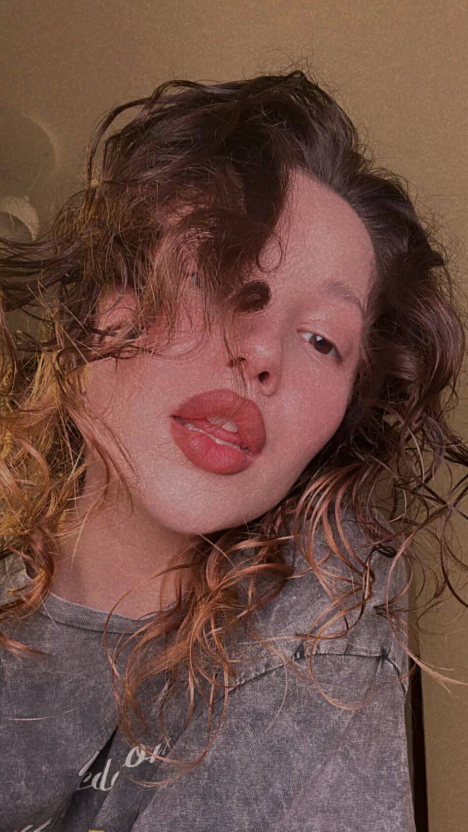 9 Pics Lili Free Photos