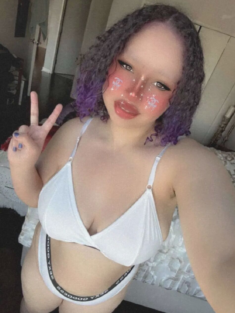 6 Pics Big Titty Egirl Aamira Ardalan