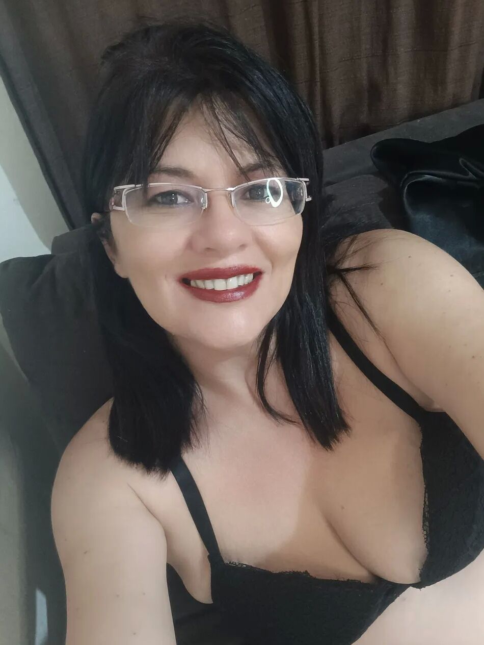 7 Pics Happy