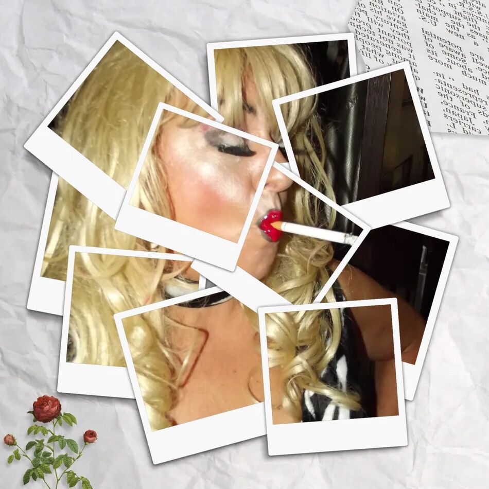 20 Pics SHIRLEY POLAROID 16