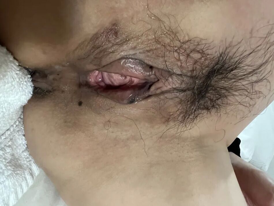14 Pics Sexy wife pussy