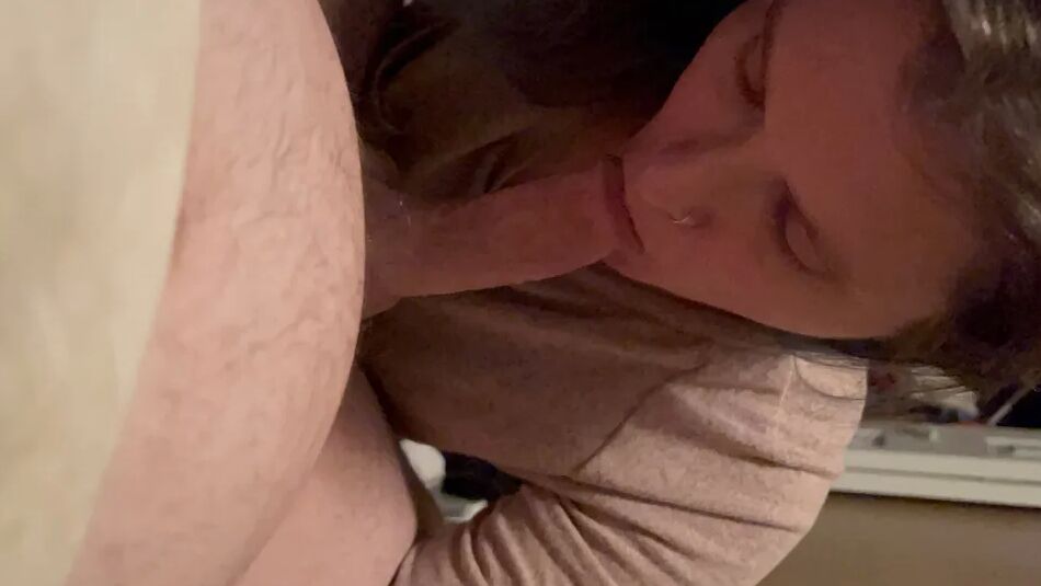 20 Pics Give me that dick