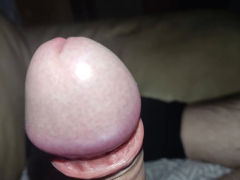 20 Pics new pictures of my husband's little cock, it's so nice to su