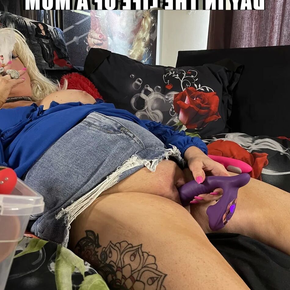 20 Pics DAY IN THE LIFE OF A MOM SHIRLEY