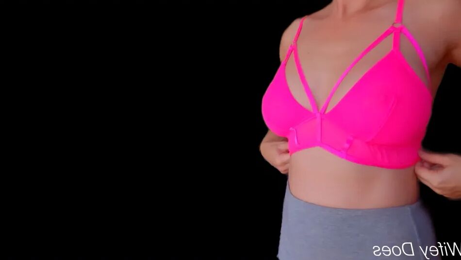 10 Pics Wife stuns in hot pink bra