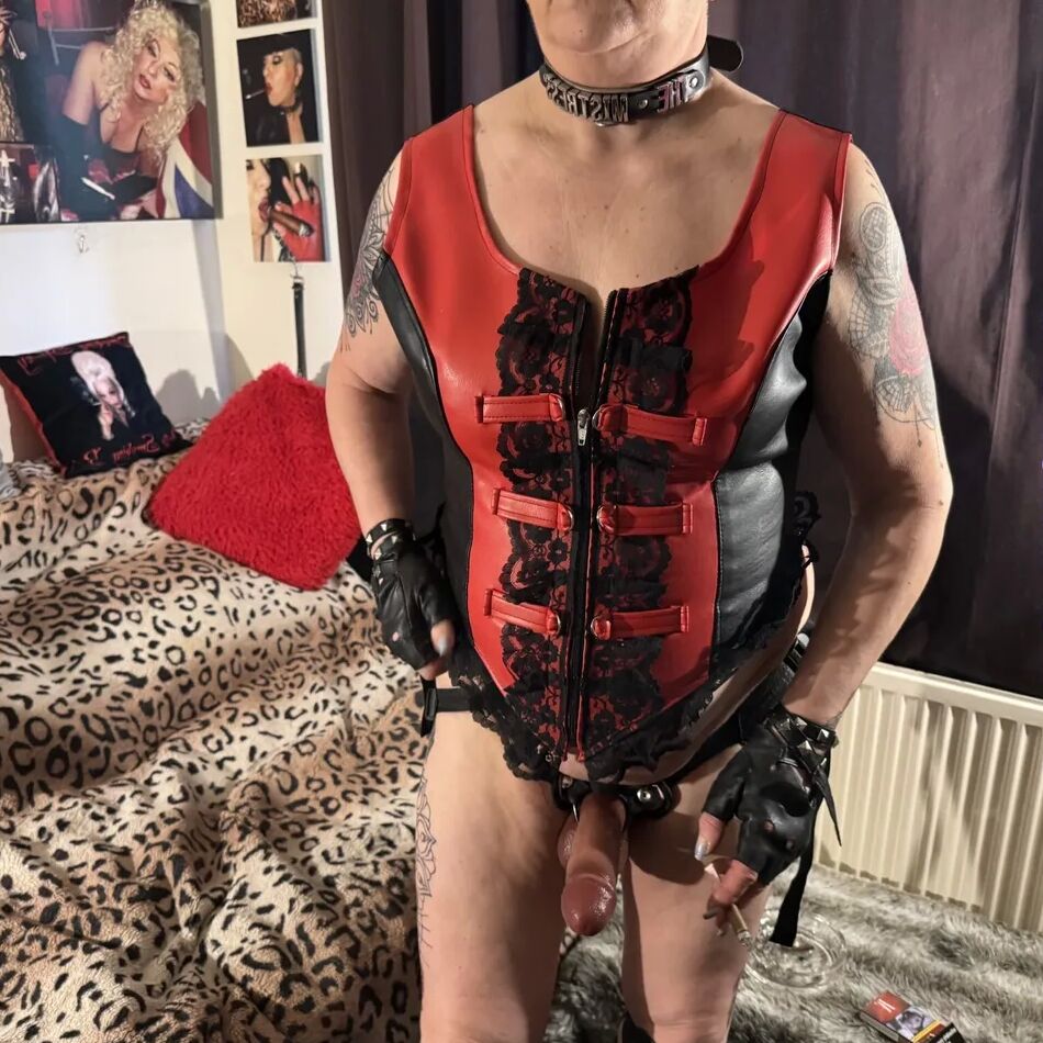 20 Pics BEG FOR YOUR FIRST FUCK SISSY SLUT