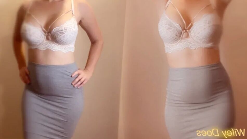 10 Pics Wifey strips out of her hot lingerie after work showing her