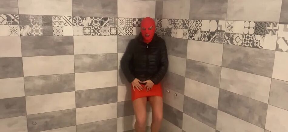 20 Pics i suck ur dick, u eat my pussy, deal?