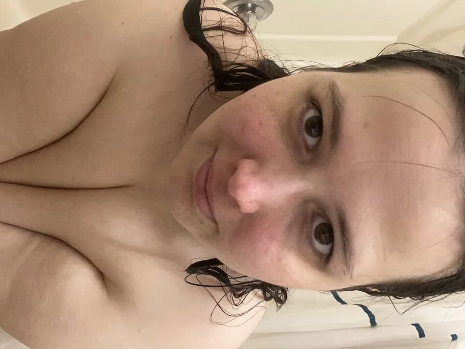 17 Pics Post Shower