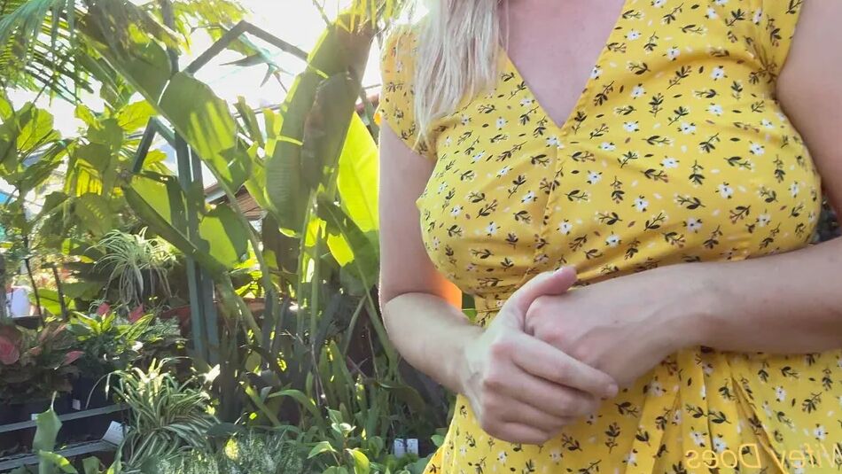 12 Pics Wifey summer yellow dress public and braless