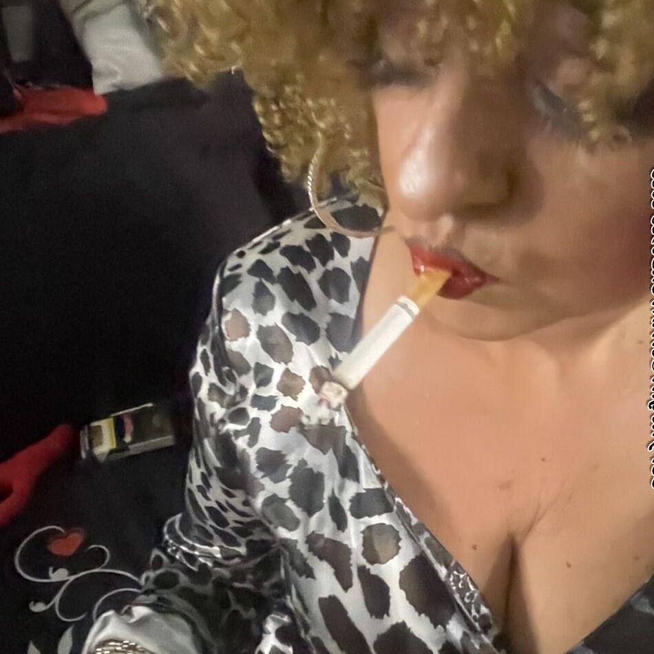 20 Pics SHIRLEY STEPMOM IS A WHORE