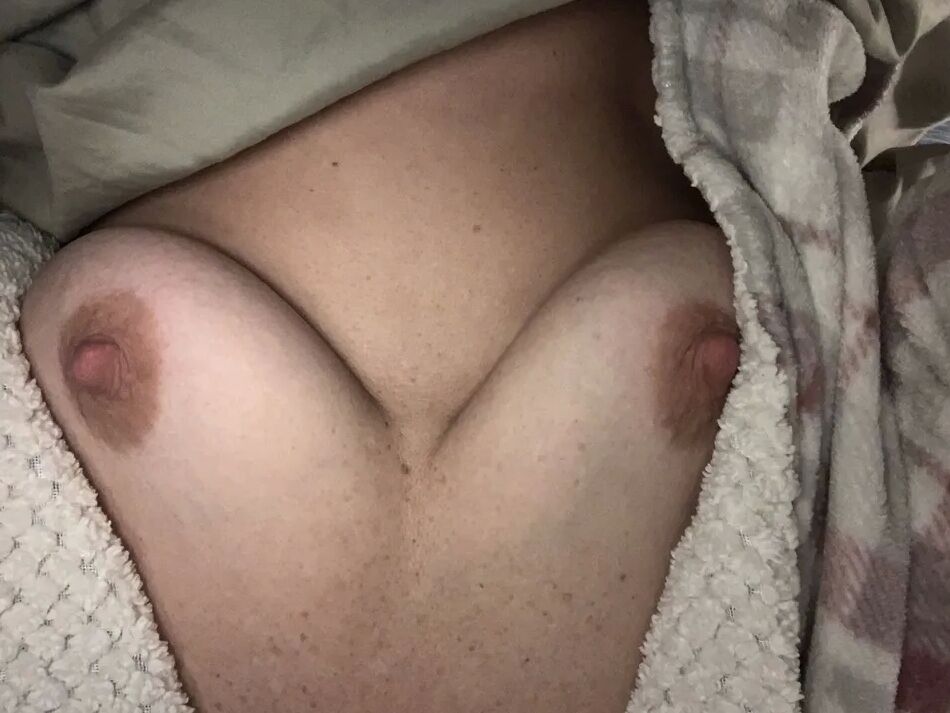 7 Pics Tits