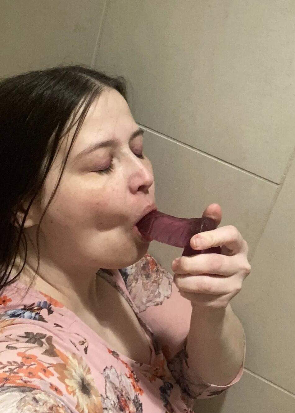 20 Pics SFW