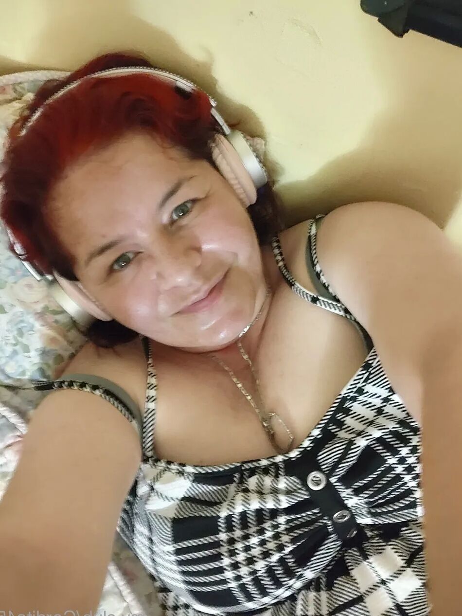 5 Pics Gordita madura Free Photos