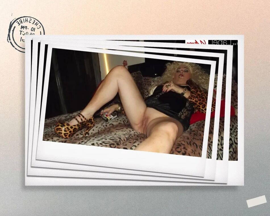 20 Pics SHIRLEY POLAROID 9