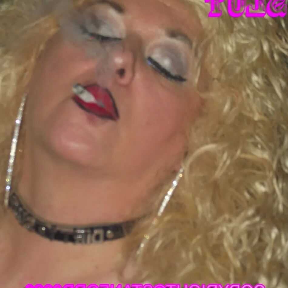 20 Pics SHIRLEY SLUT 708