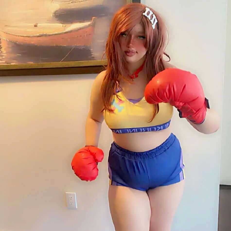 7 Pics Inugami Korone Boxer Cosplay