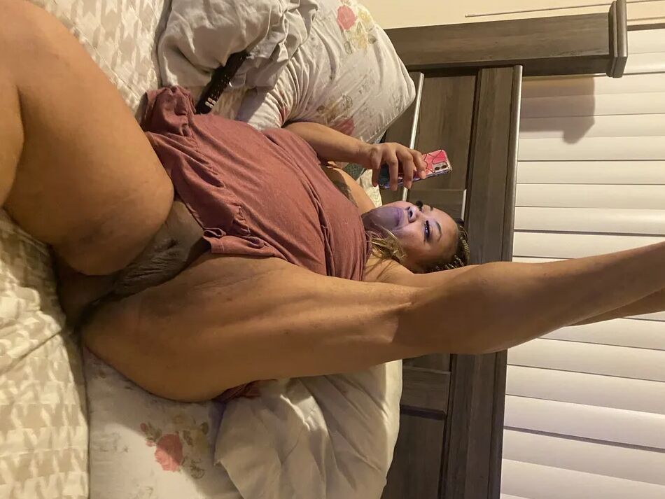 20 Pics Fat Belly Pig Hoe Tiara Danielle Cox Detroit MI Exposed Hoe