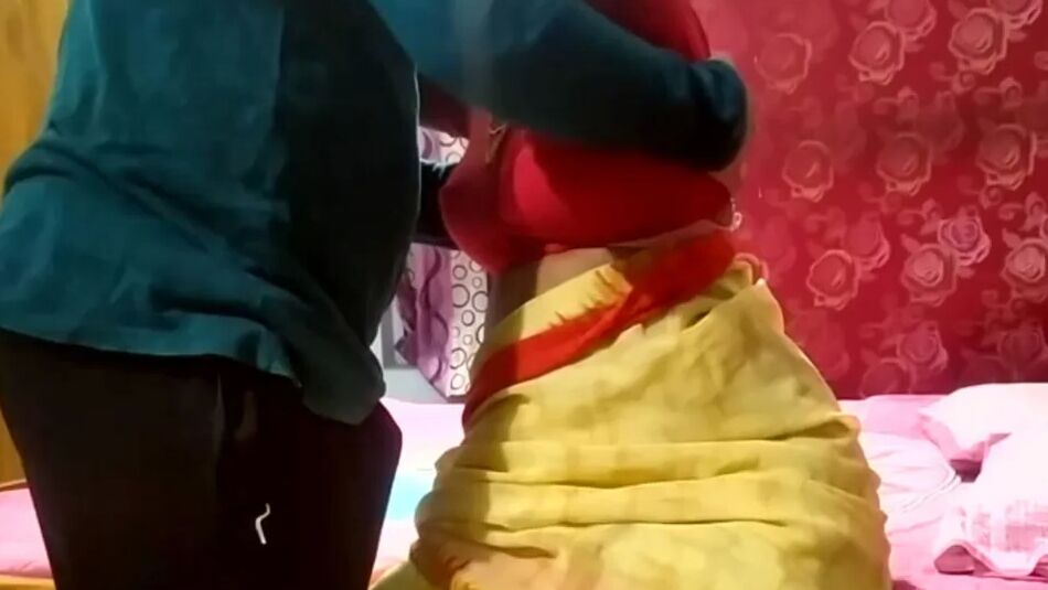 11 Pics Desi Bhabhi Fucking