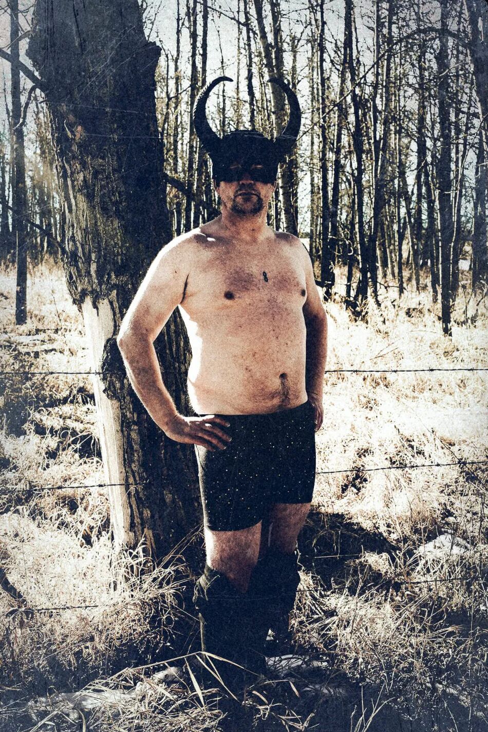 17 Pics In The Woods