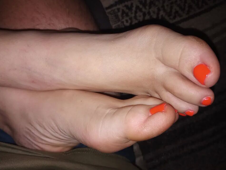 13 Pics Candy Toes