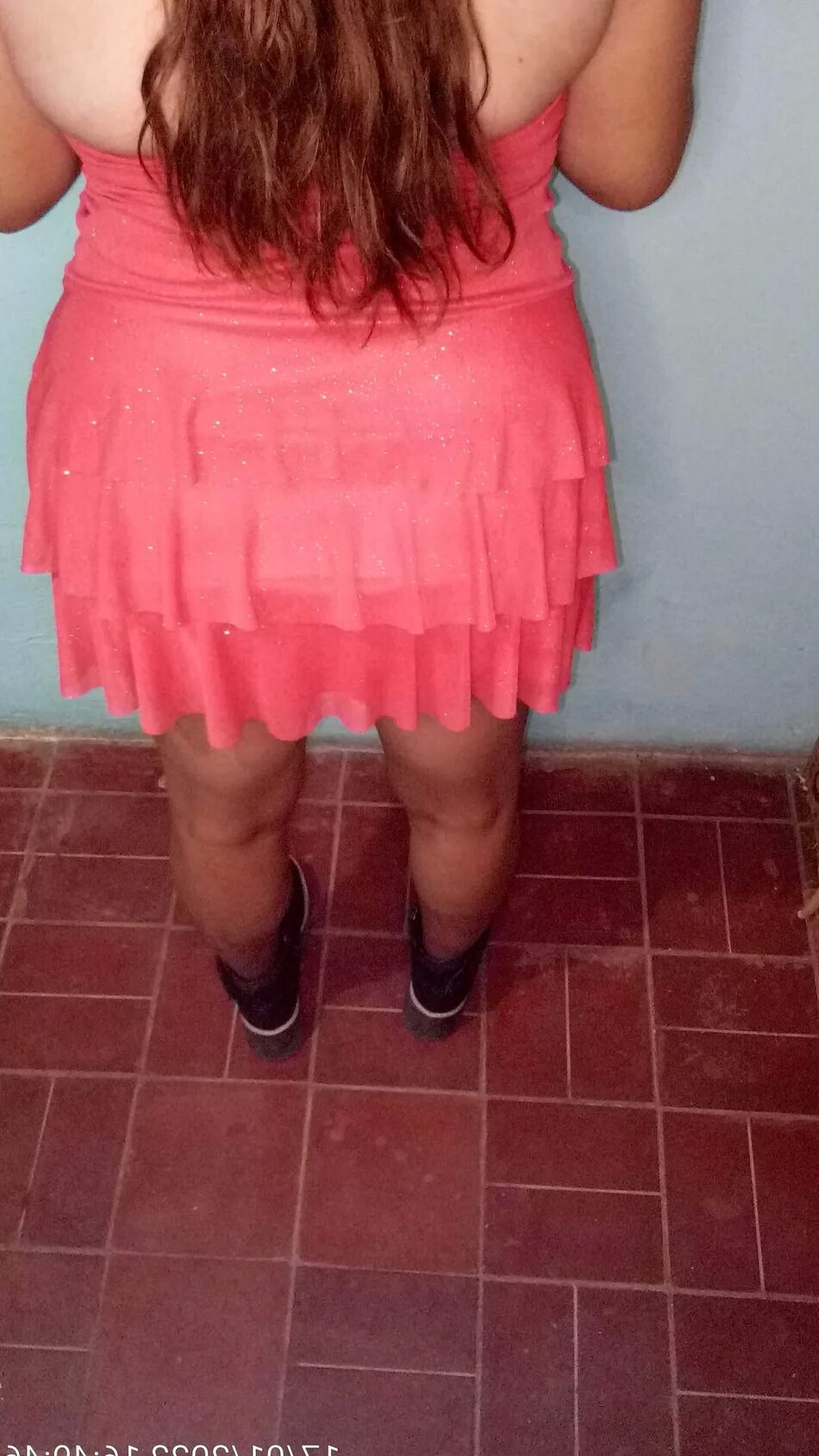 6 Pics Pack 11: Usa un mini vestido rosado