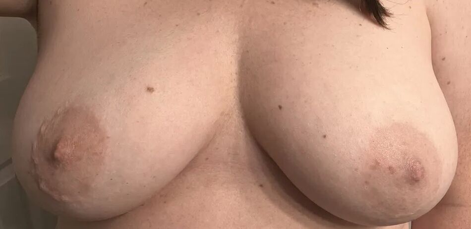 12 Pics Wikked kittens big tits