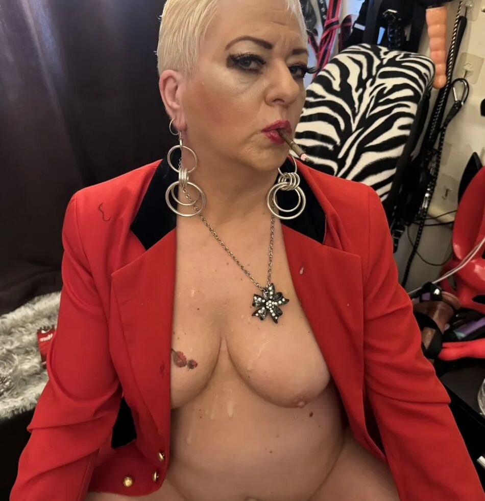 20 Pics SHIRLEY TOY TIME