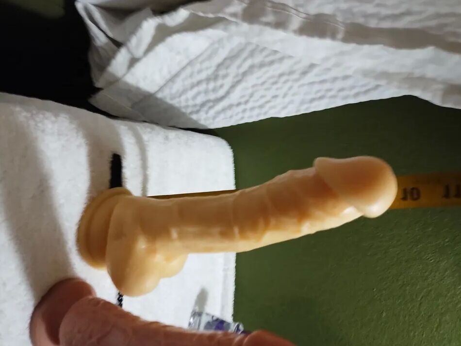 20 Pics Mature Nympho Wife
