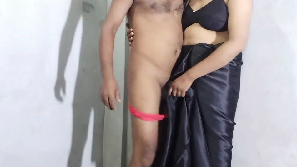 8 Pics Indian hot bhabhi got fucked by devar