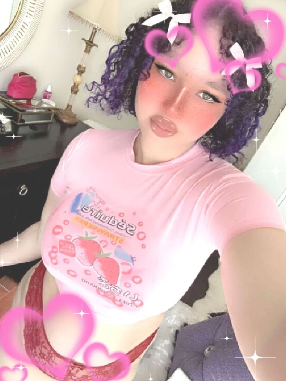 7 Pics Big Tiddy Strawberry Egirl Vanilla Faith