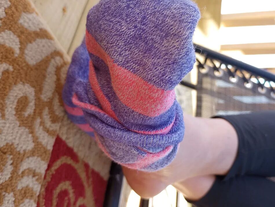17 Pics Beths Feet