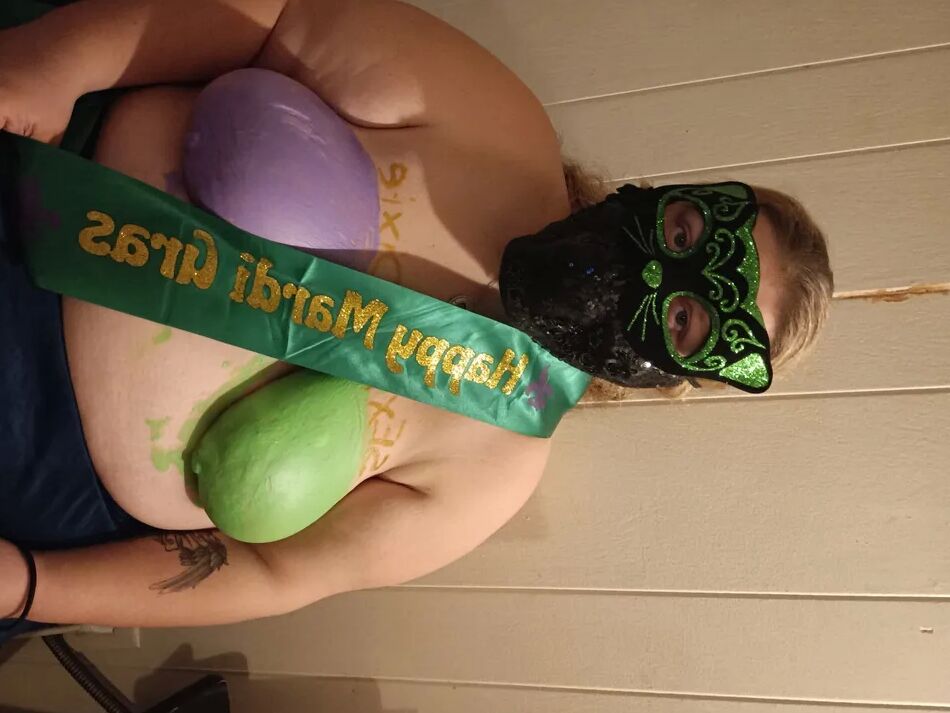 16 Pics Mardi gras time