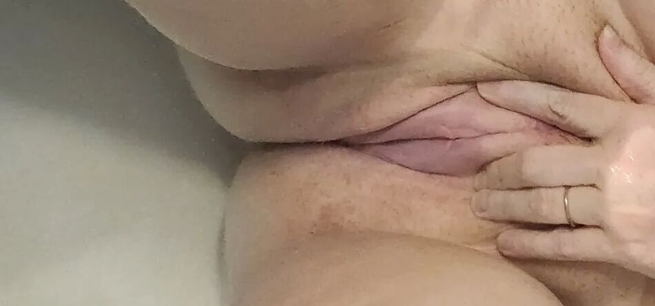 18 Pics Bath Time