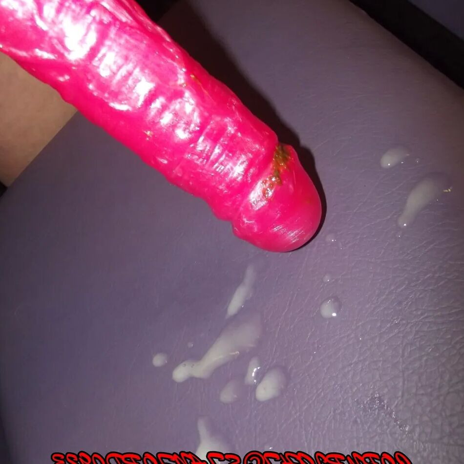 20 Pics SHIRLEY SLUT 776